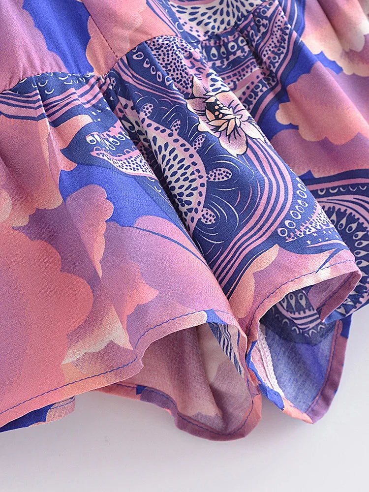 Vintage Chic Star Moon Print Swish shorts