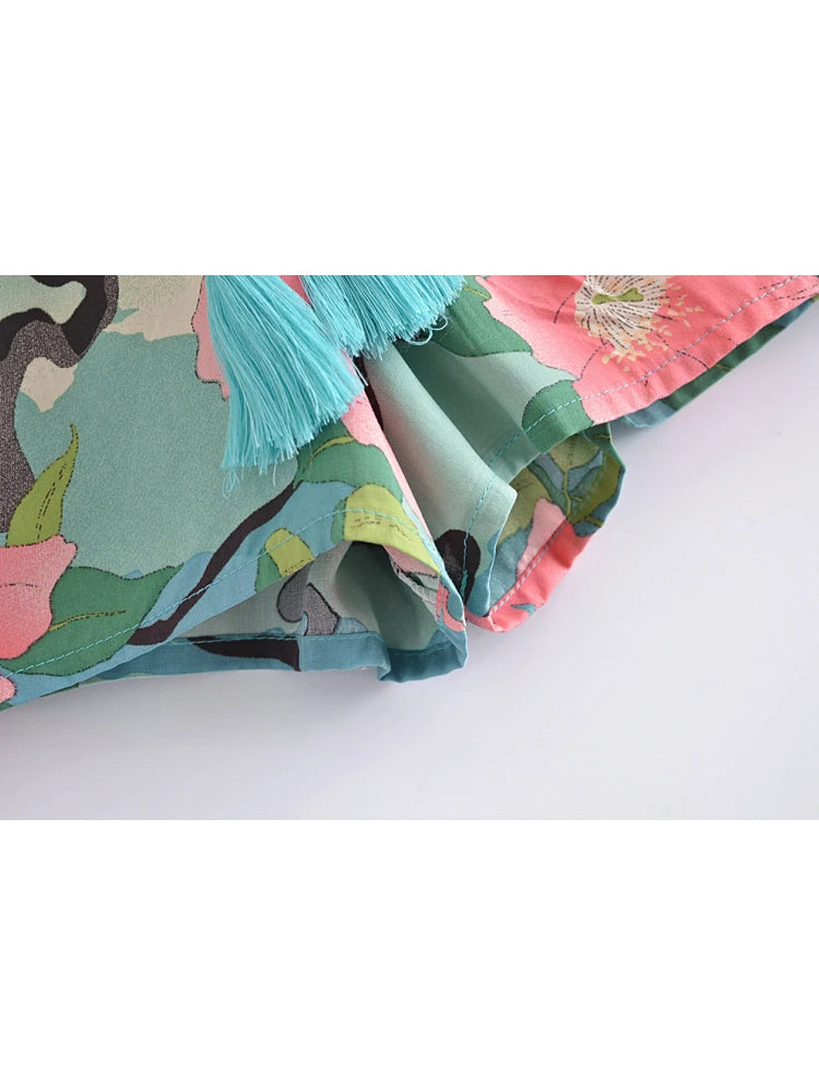Vintage Bohemian Chic Crane Floral Print shorts