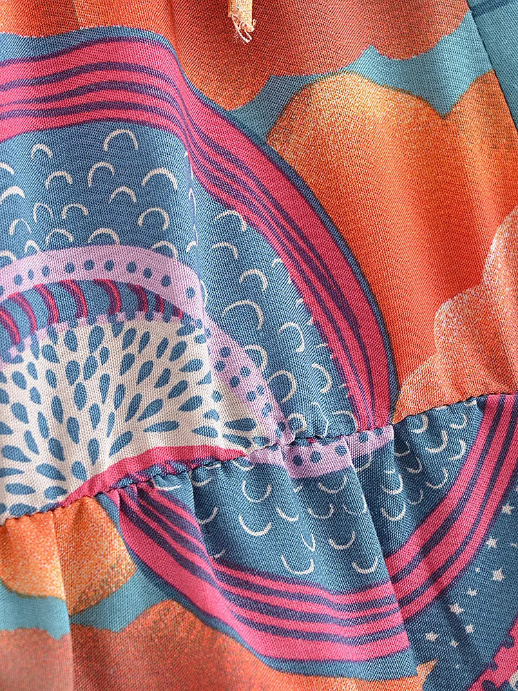 Vintage Chic Star Moon Print Swish shorts