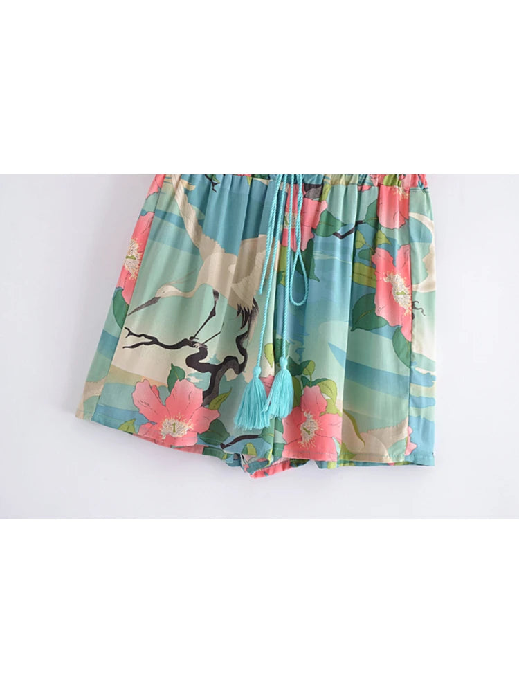 Vintage Bohemian Chic Crane Floral Print shorts