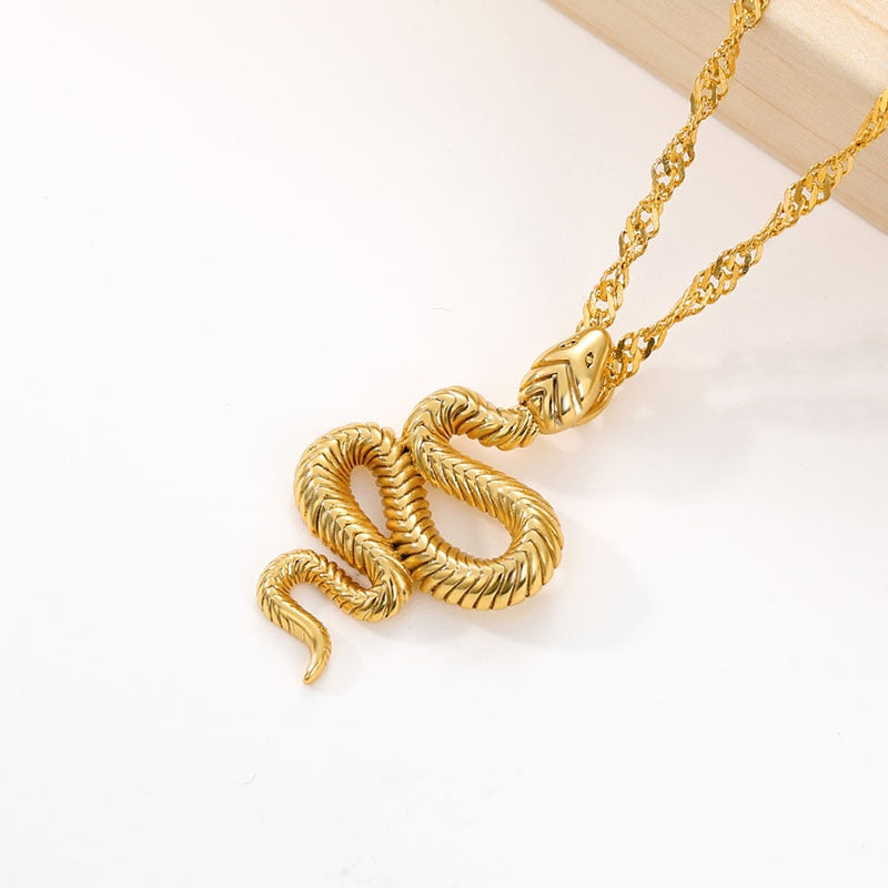 Fake Snake Sheik It Baby necklace