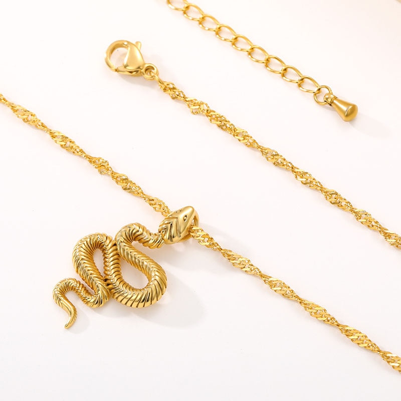 Fake Snake Sheik It Baby necklace